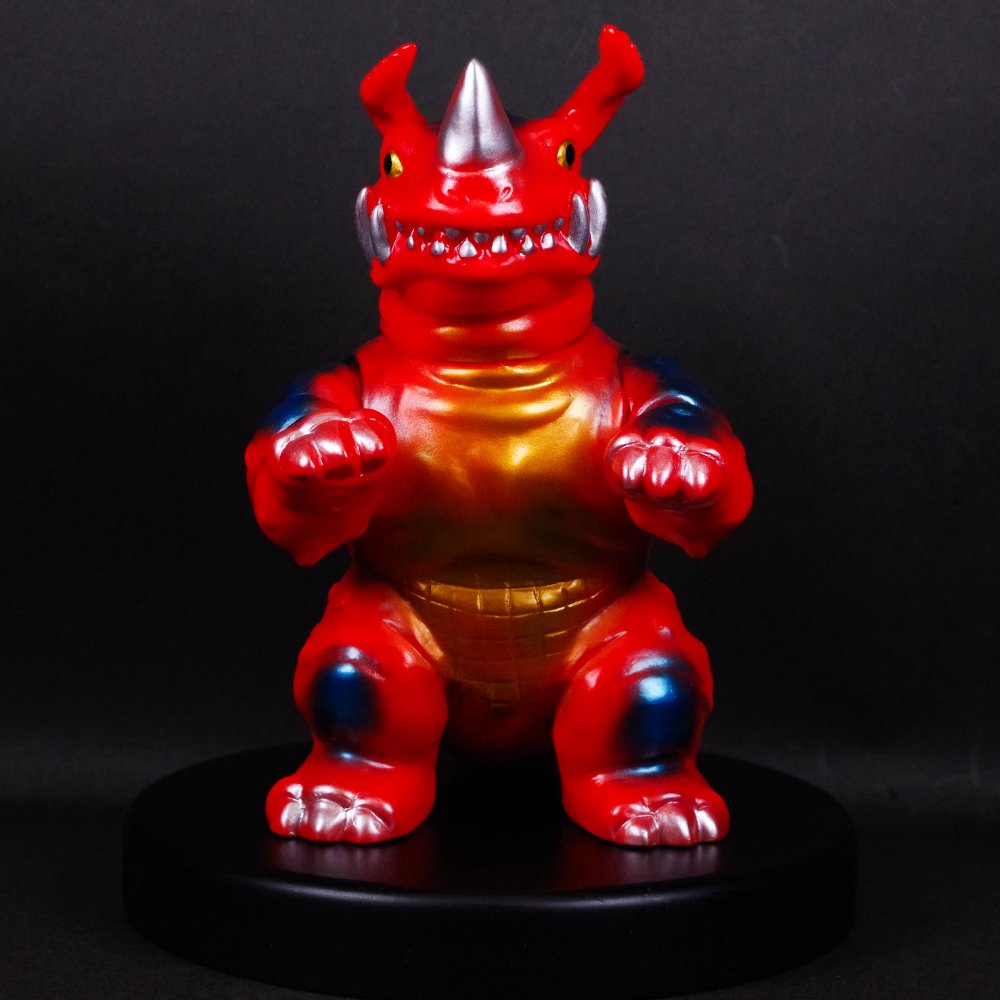 7月9日(火)18時より抽選開始】【U.S.TOYS】SBウルトラマン(グレー