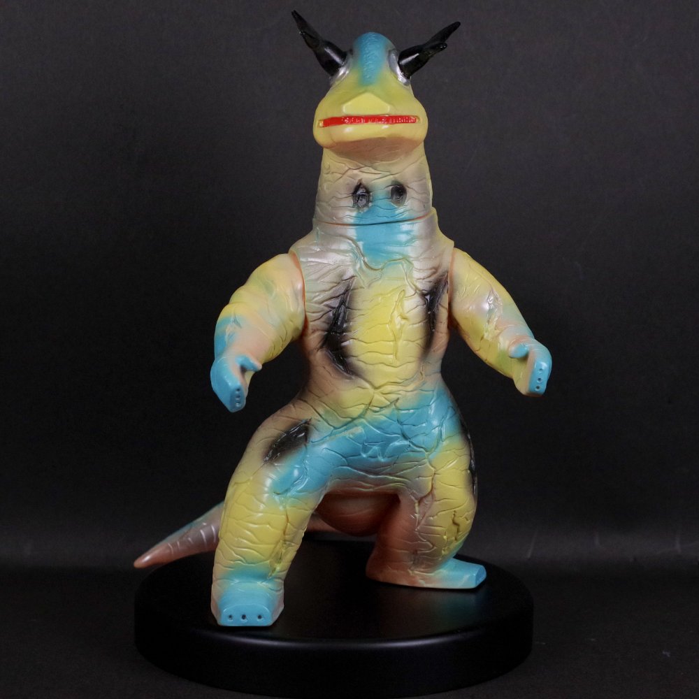 8月4日(日)より販売開始】【ブルマァク】エレキング(レトロカラー)が