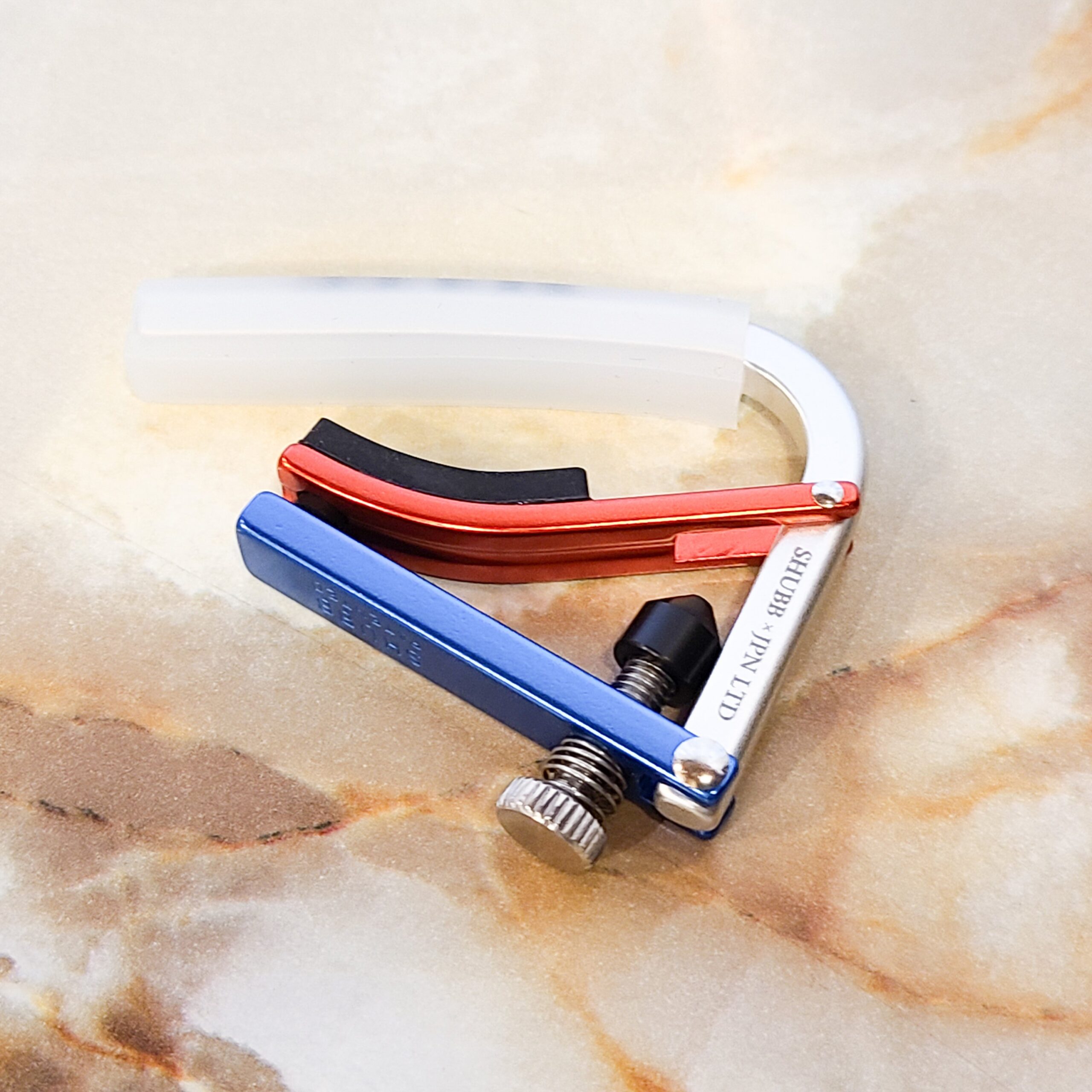 Shubb L1 MIX アルミ製カポ (アルマイト限定カラー/クリアスリーブ付き