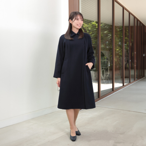 純日本製 純国産 メリノウール100％ お母様用比翼仕立て濃紺コート