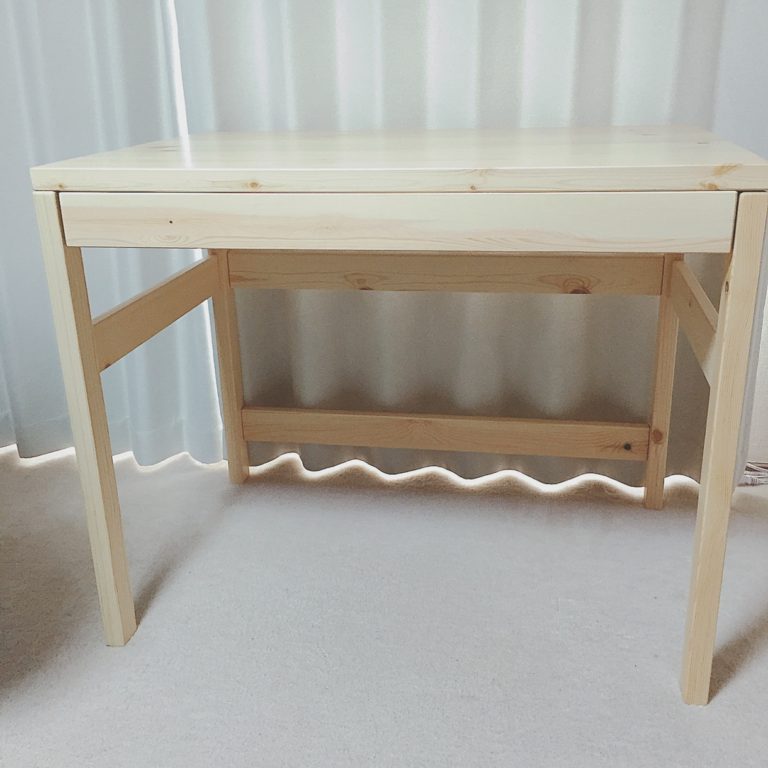 無印良品】パイン材デスクをセルフ組立40分で完成！簡単な組立手順