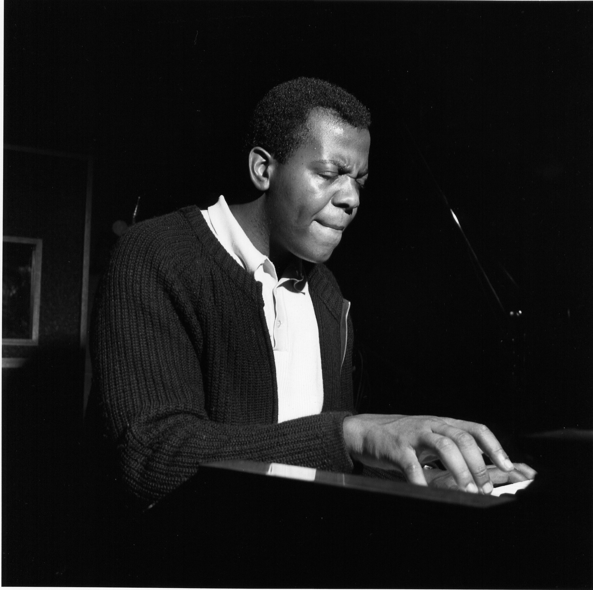 Larry Young | harmonicsdb