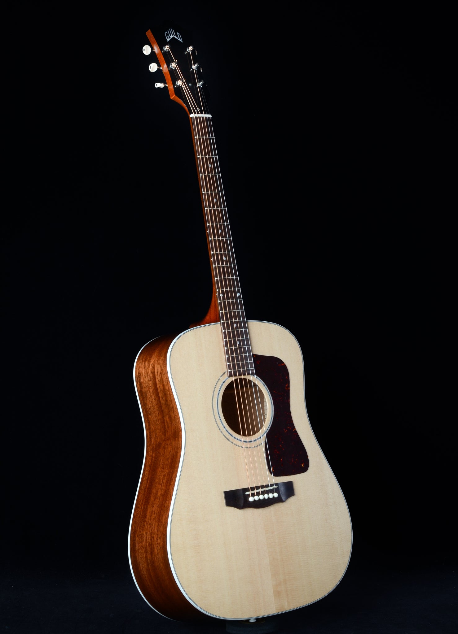 Guild USA D-40 Standard - Natural for sale at Harrys Guitar Shop