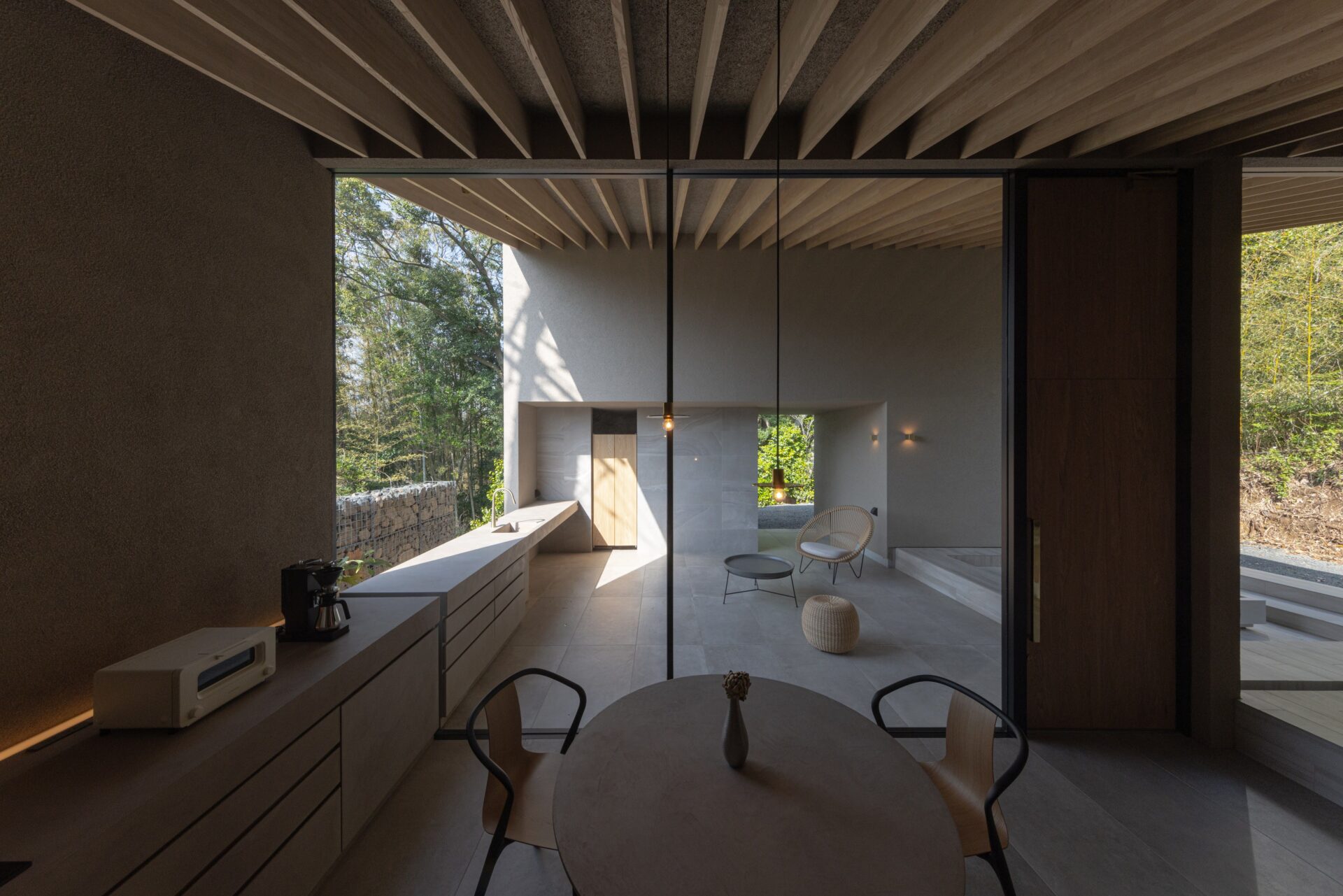 建築家・深瀬ヤスノリが手がけた、長崎県北松浦郡佐々町の1日1組限定の