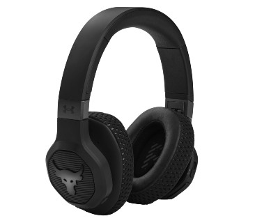 ランニングにも使える JBL×アンダーアーマーのオーバーイヤー