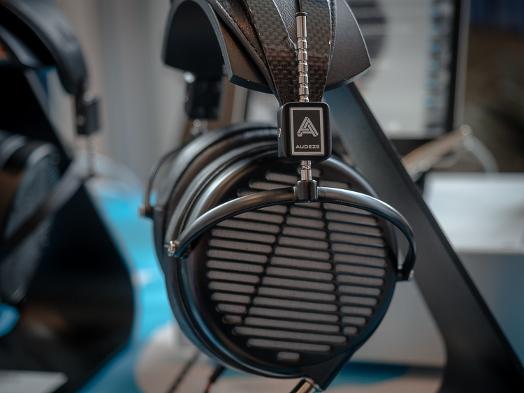 Audeze LCD-MX4 Review — Headfonics