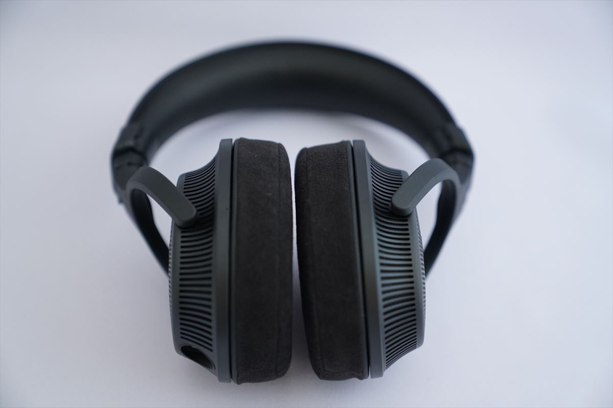 銘機の予感、SONY MDR-MV1の開封とレビュー - Headphone+Earphone