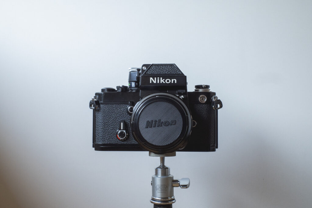 半年使ってわかった、Nikon F2 フォトミックAの魅力｜無骨な名機を