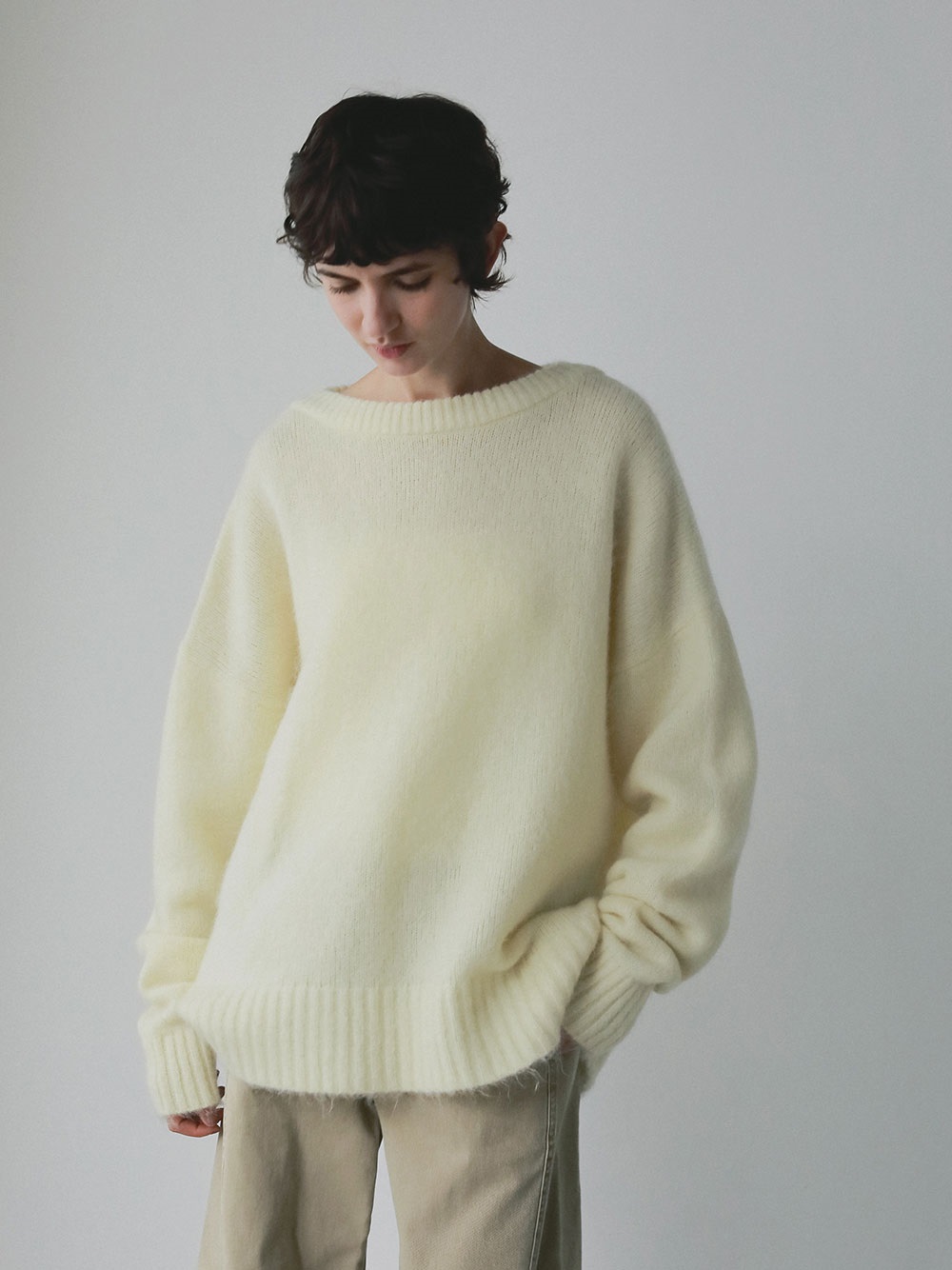 モヘア混ニットプルオーバー | Knit | HER. Online Store