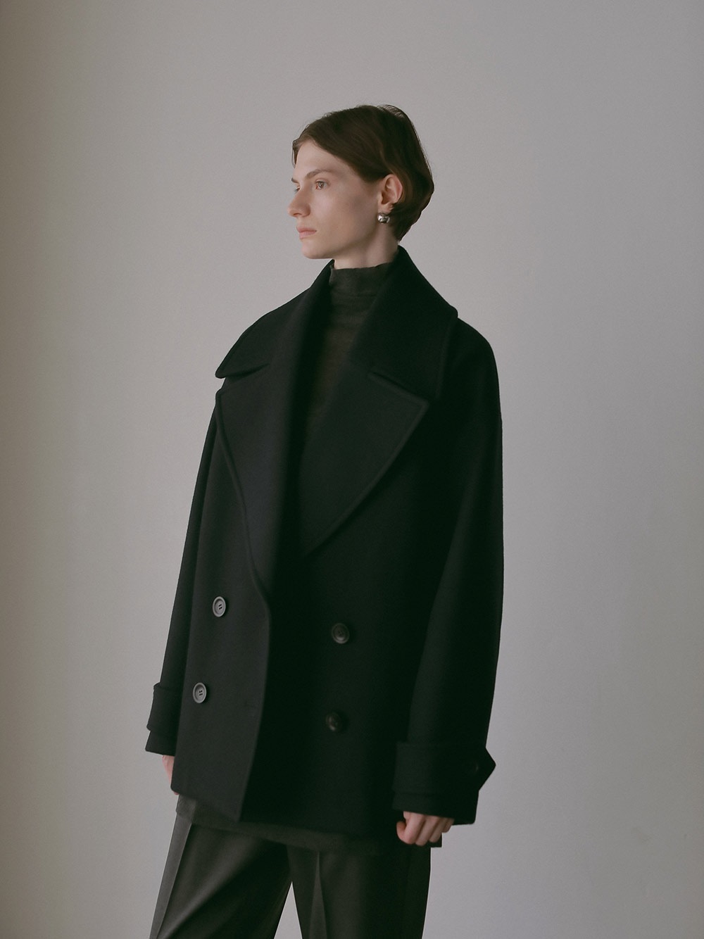 ビッグカラーコート | Coat | HER. Online Store