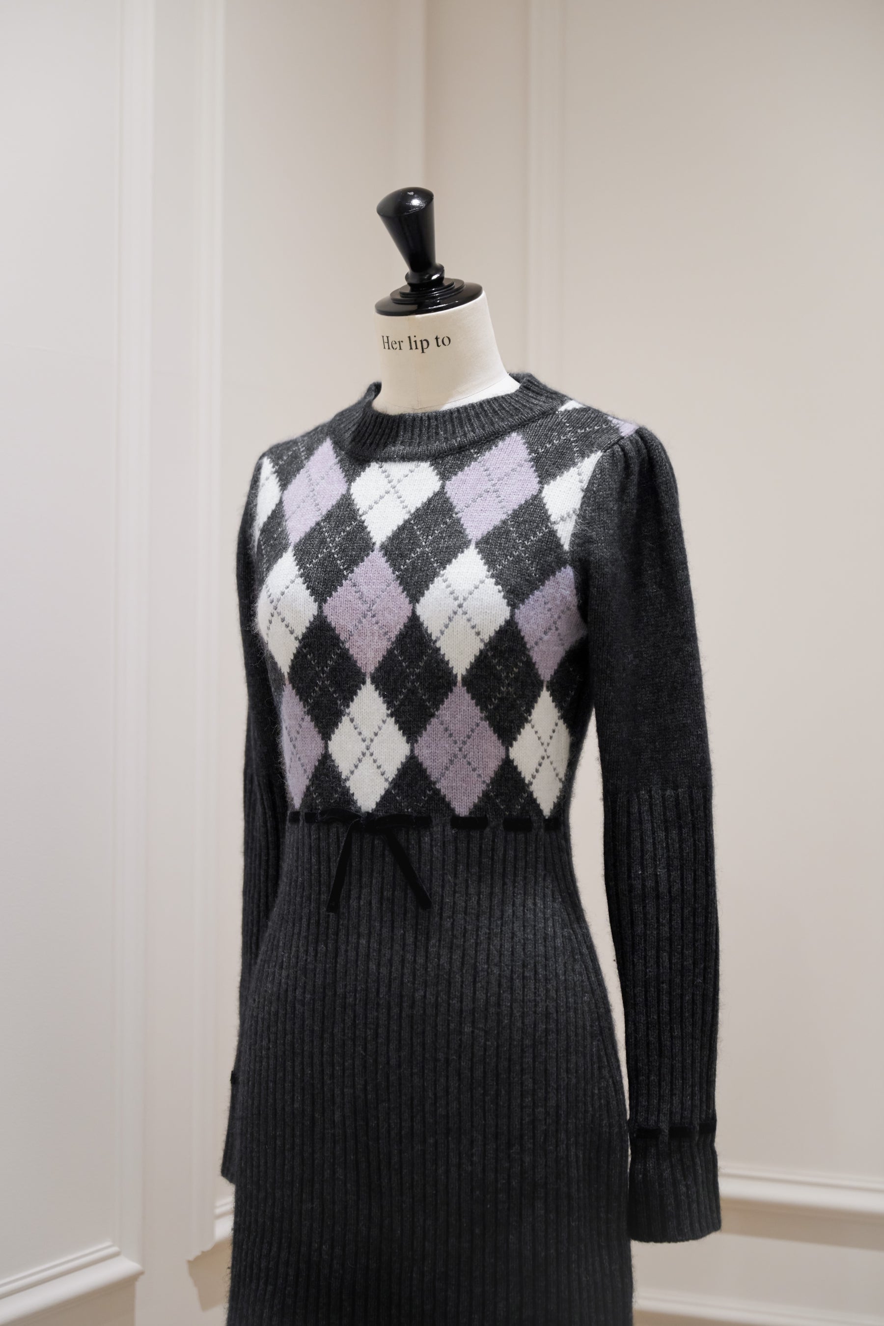 新色】Moor Argyle Ribbon Knit Dress