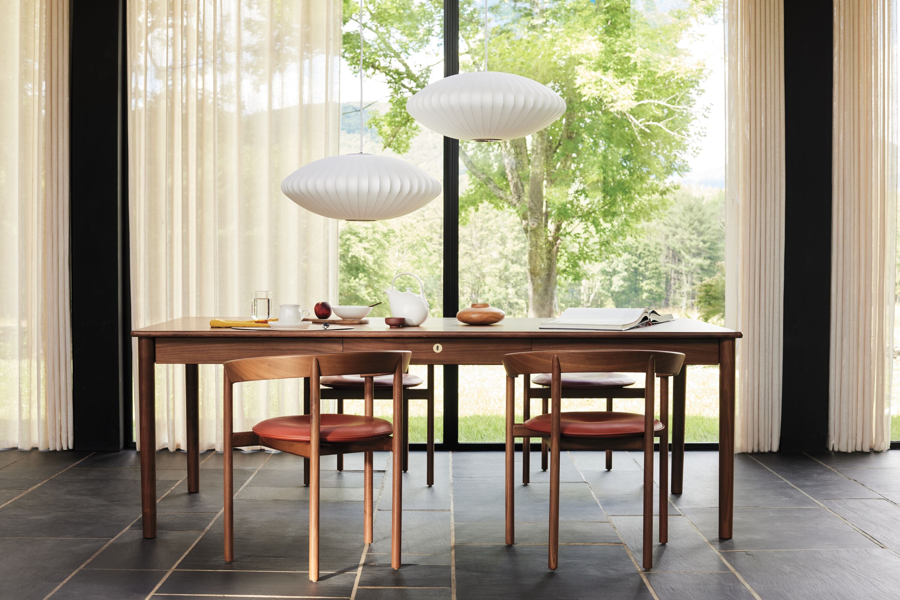 ネルソンバブルランプ - ボールペンダント｜ハーマンミラーストア