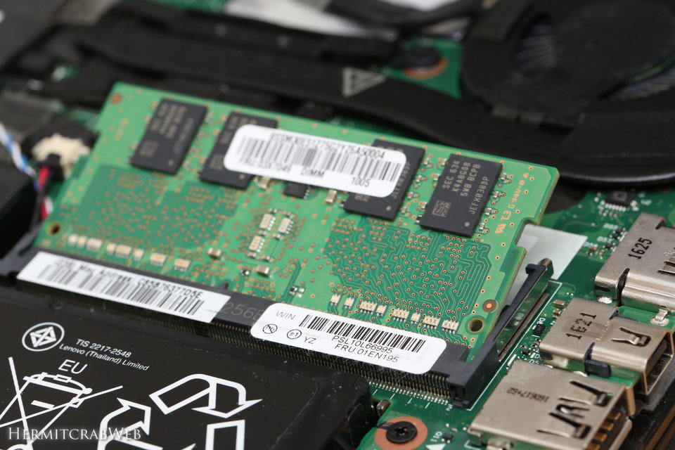 Thinkpad X260のメモリ交換。最大量16Gのメモリを搭載してみたら