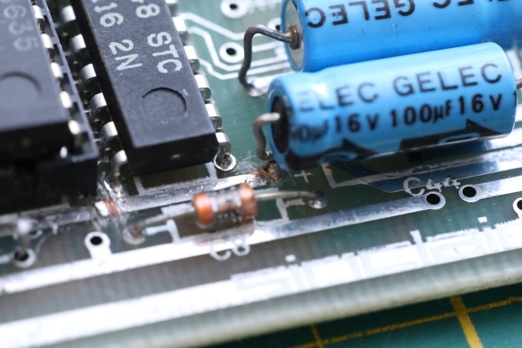 Sinclair ZX Spectrum Issue 3 – What is this ? – and thus goes by