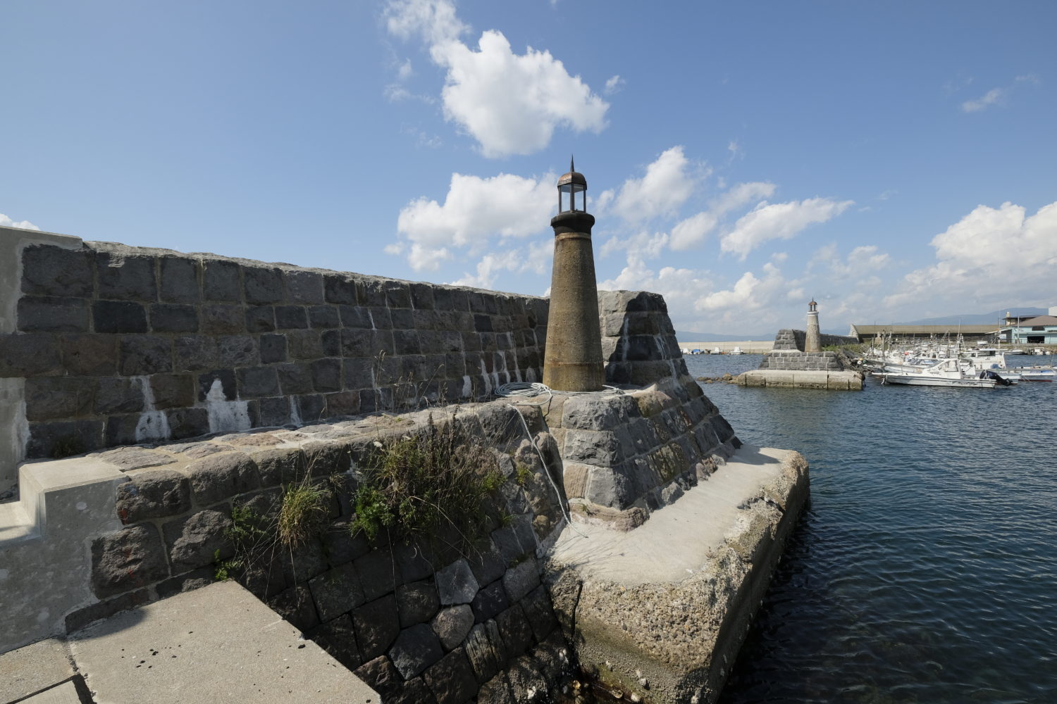 函館漁港「船入澗防波堤」〜北海道では唯一の構造物！