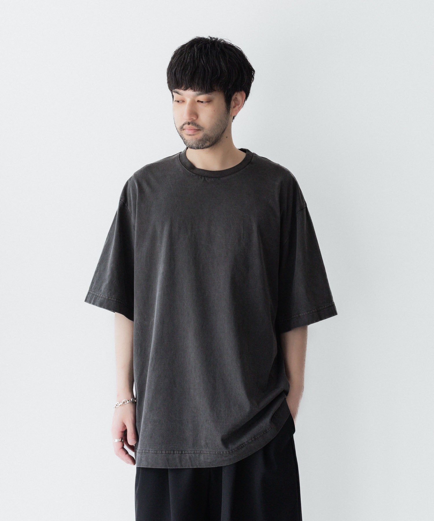KANEMASA PHIL.】36G LOW TWIST GARMENT DYE S/S TEE - CHARCOAL