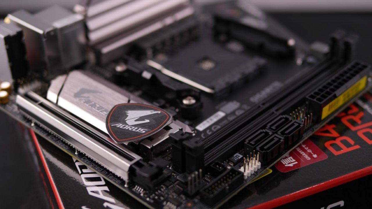 GIGABYTE B450I AORUS PRO WIFI - 暇つぶし、自作PCあれやこれ