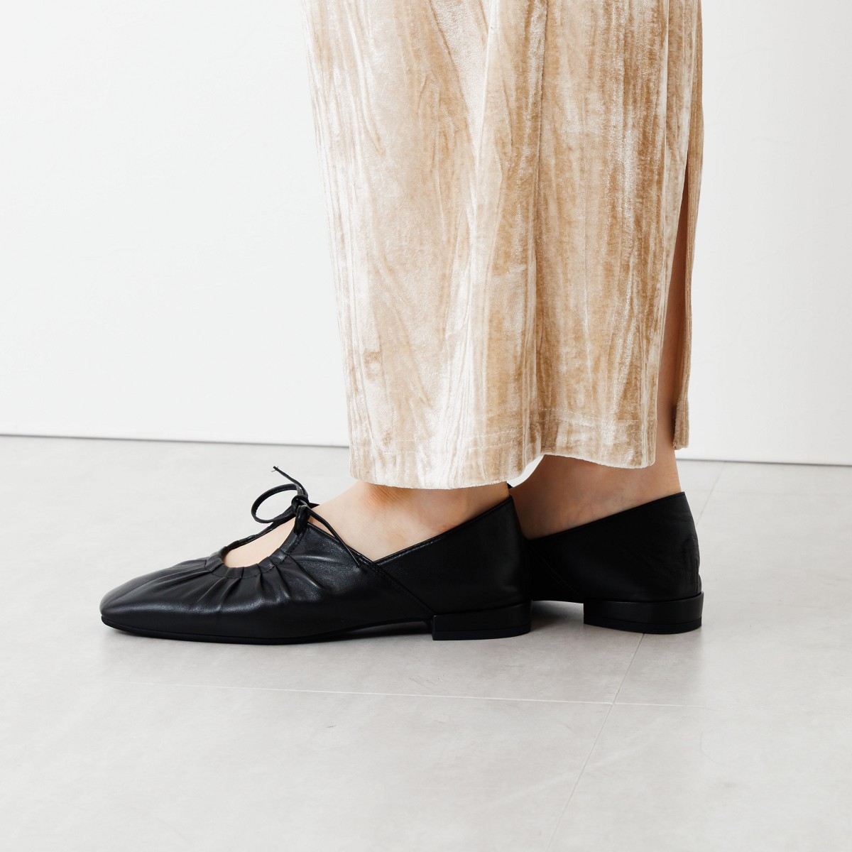 SALE】ギャザーリボンパンプス/651317