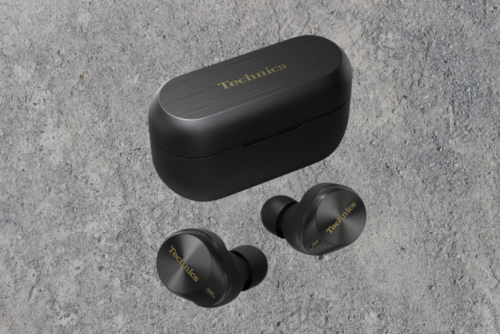 Technics-EAH-AZ80-review-