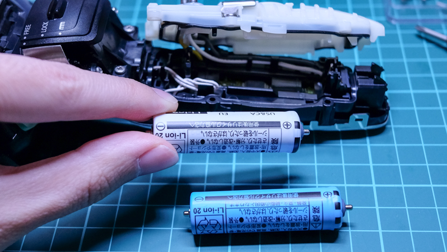Panasonic ラムダッシュ5枚刃(ES-LV9A-S)のバッテリー交換方法 | 髭