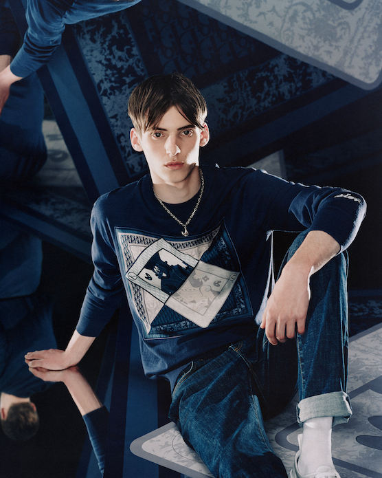 DIOR×ケニー・シャーフ トランプを落とし込んだ新作コレクション発売