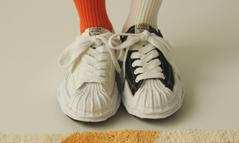 三原康裕の分身「靴紐結べな君」フィギュアVCDで登場 | HIGHSNOBIETY