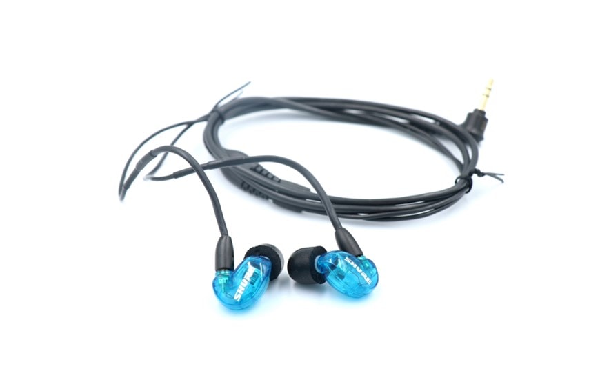 SHURE SE215 Special Editionをレビュー。1万円近辺のベストセラー