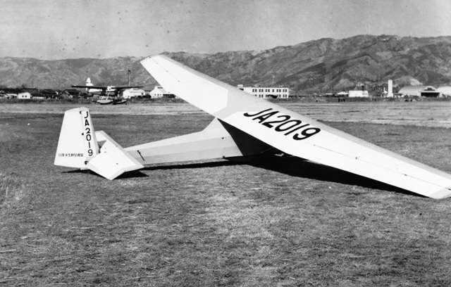 JA-Numbers Aircraft、初期日本登録航空機写真全集 中級グライダー