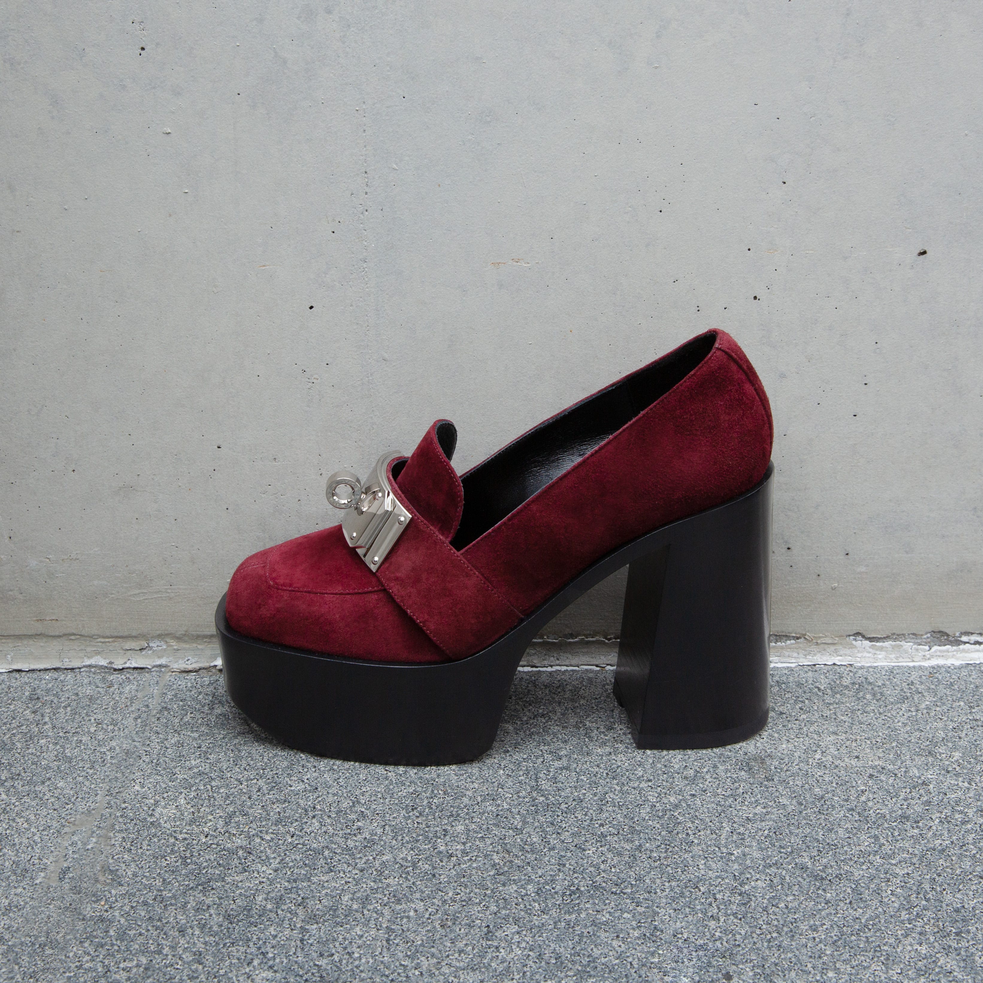 エルメス 「ケリー」バックル ローファー モカシン