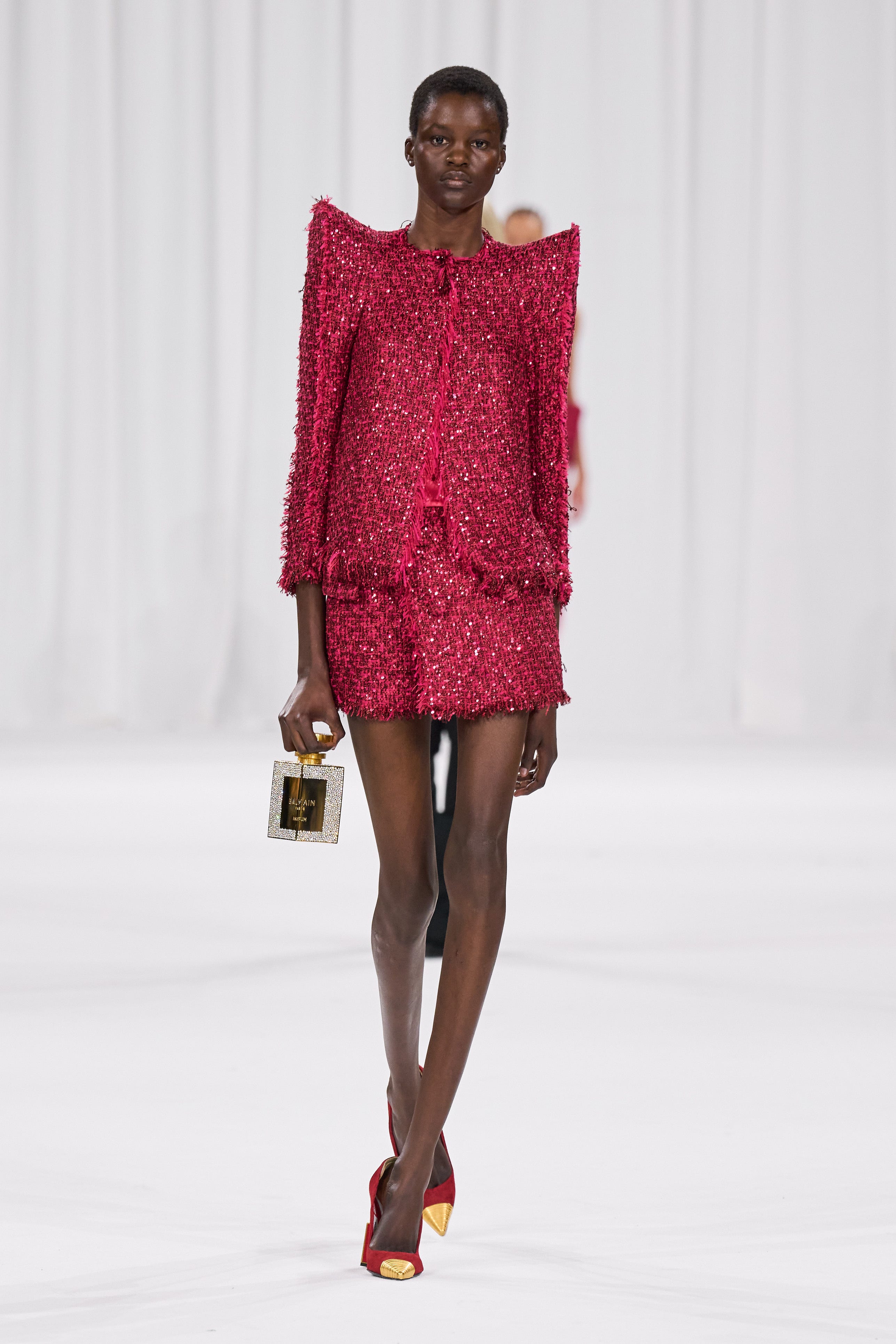 バルマン（BALMAIN）」2025春夏コレクション | ファッション | ELLE