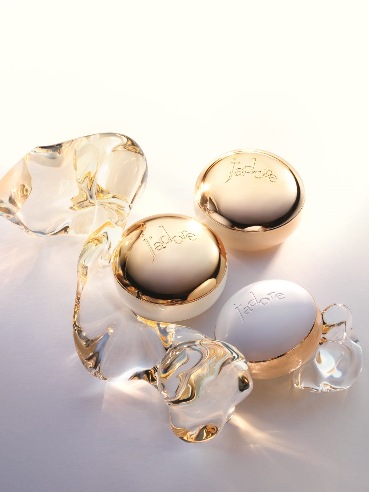 dior-jadore-642d930f711d1.jpg?