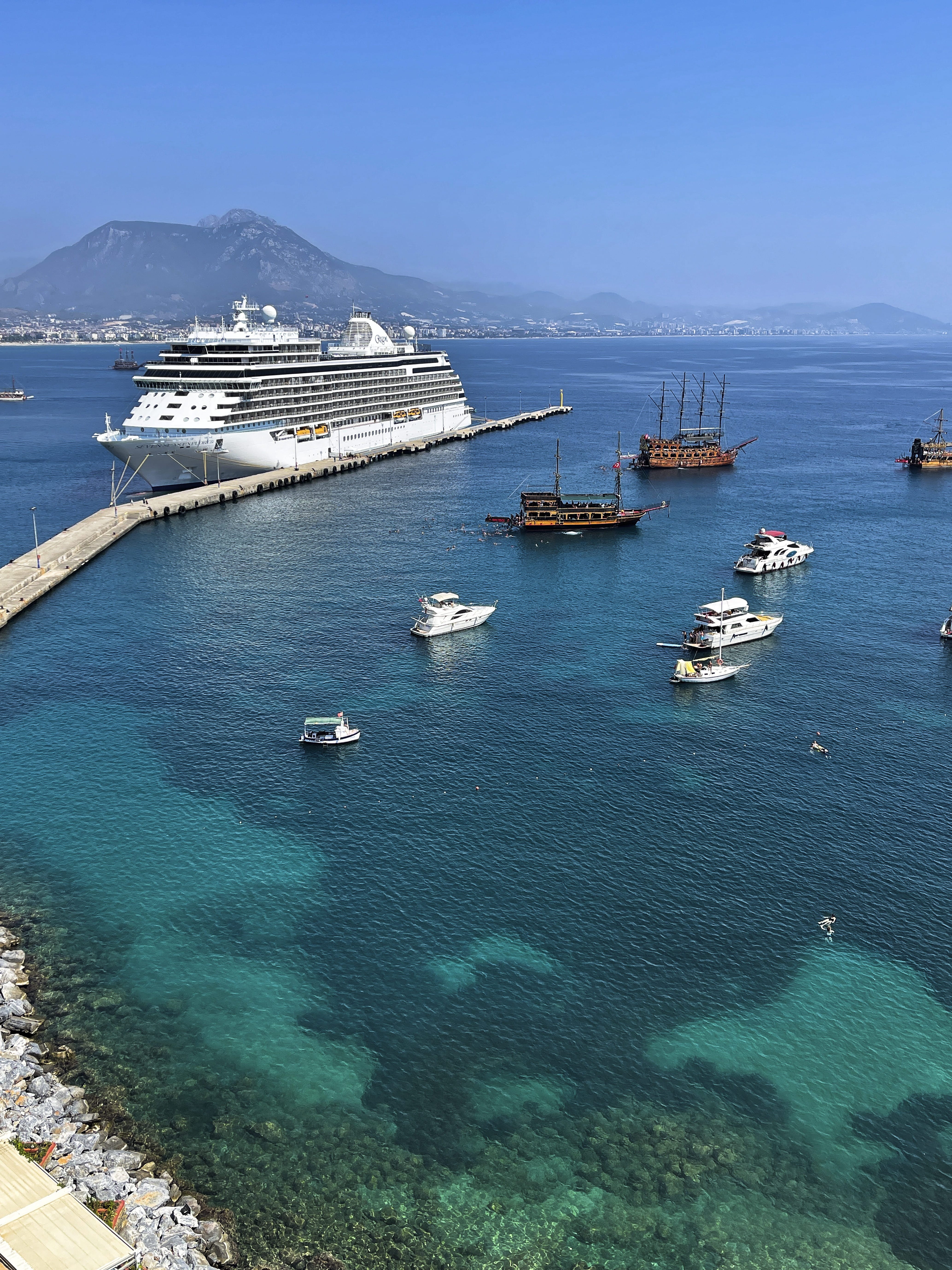 世界最高峰のラグジュアリー客船「リージェント セブンシーズクルーズ