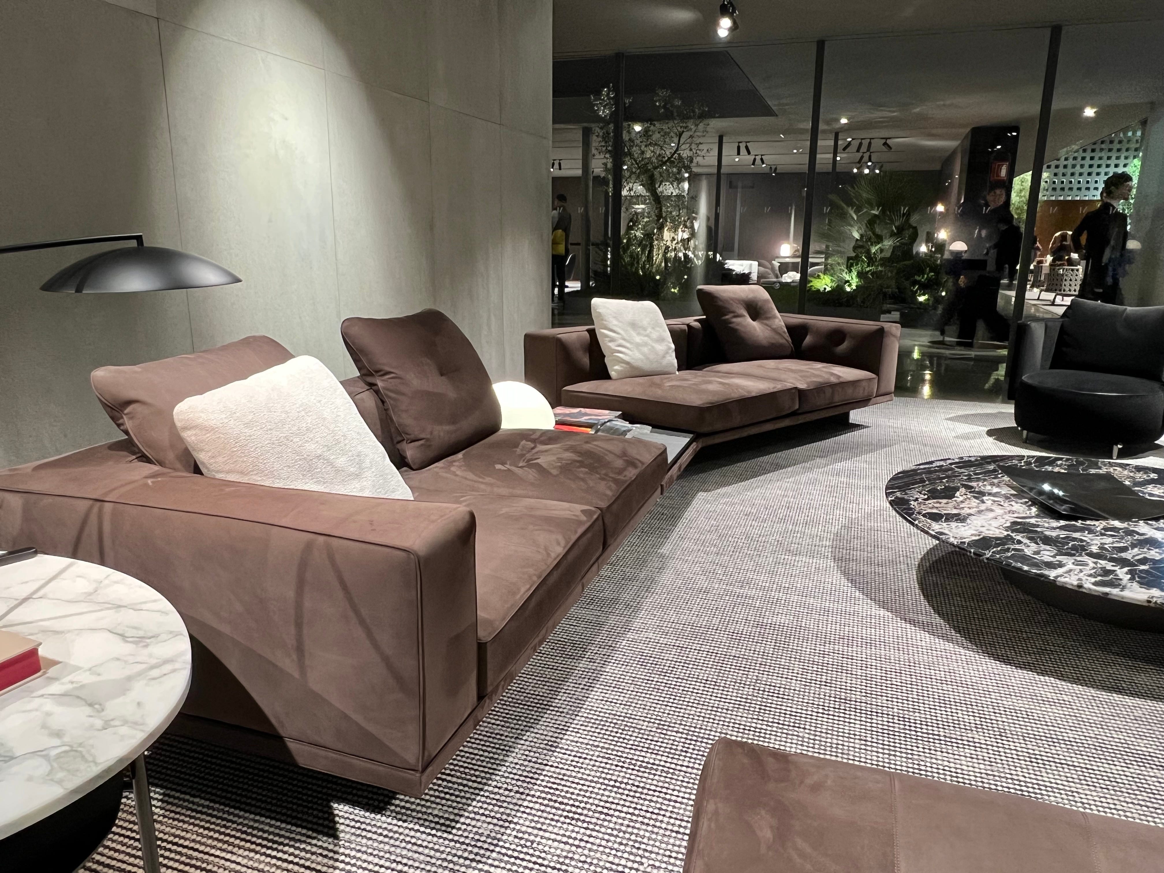 過去最大規模のブースで魅せるミノッティの新作家具