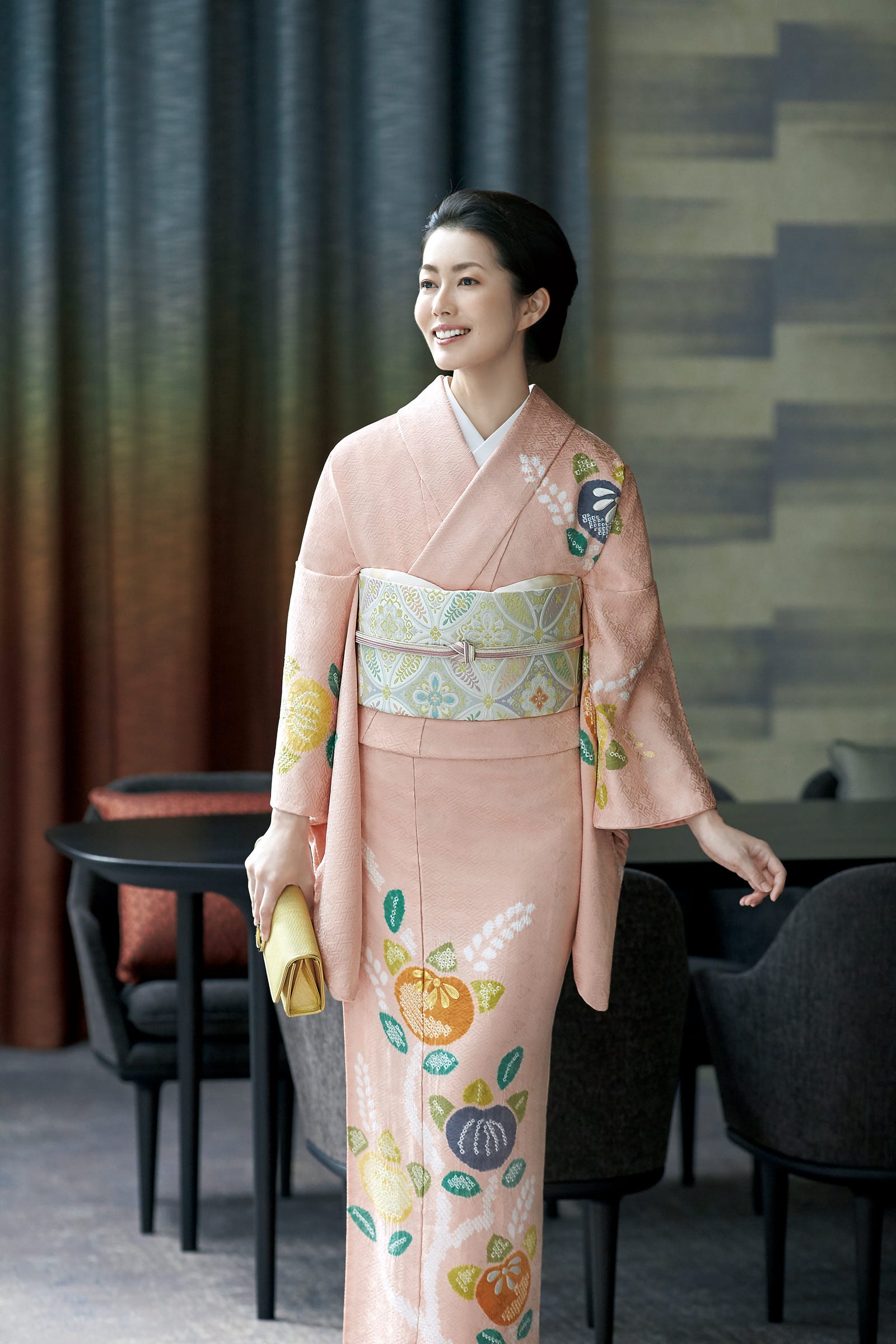 新年を寿ぎ、福を招く吉祥模様の着物｜橘、宝尽し、亀甲、牡丹、瑞雲