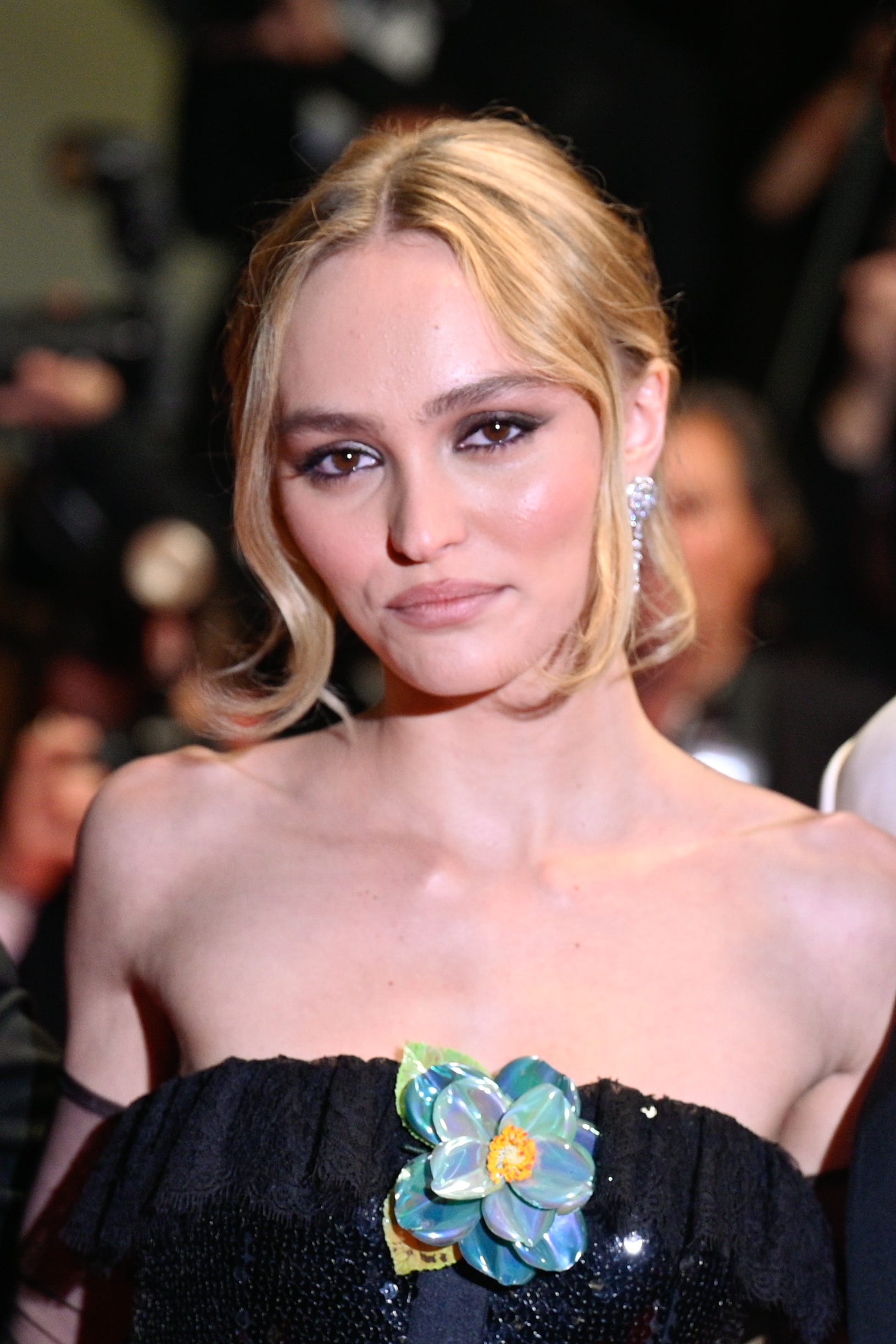 lily-rose-depp-attends-the-the