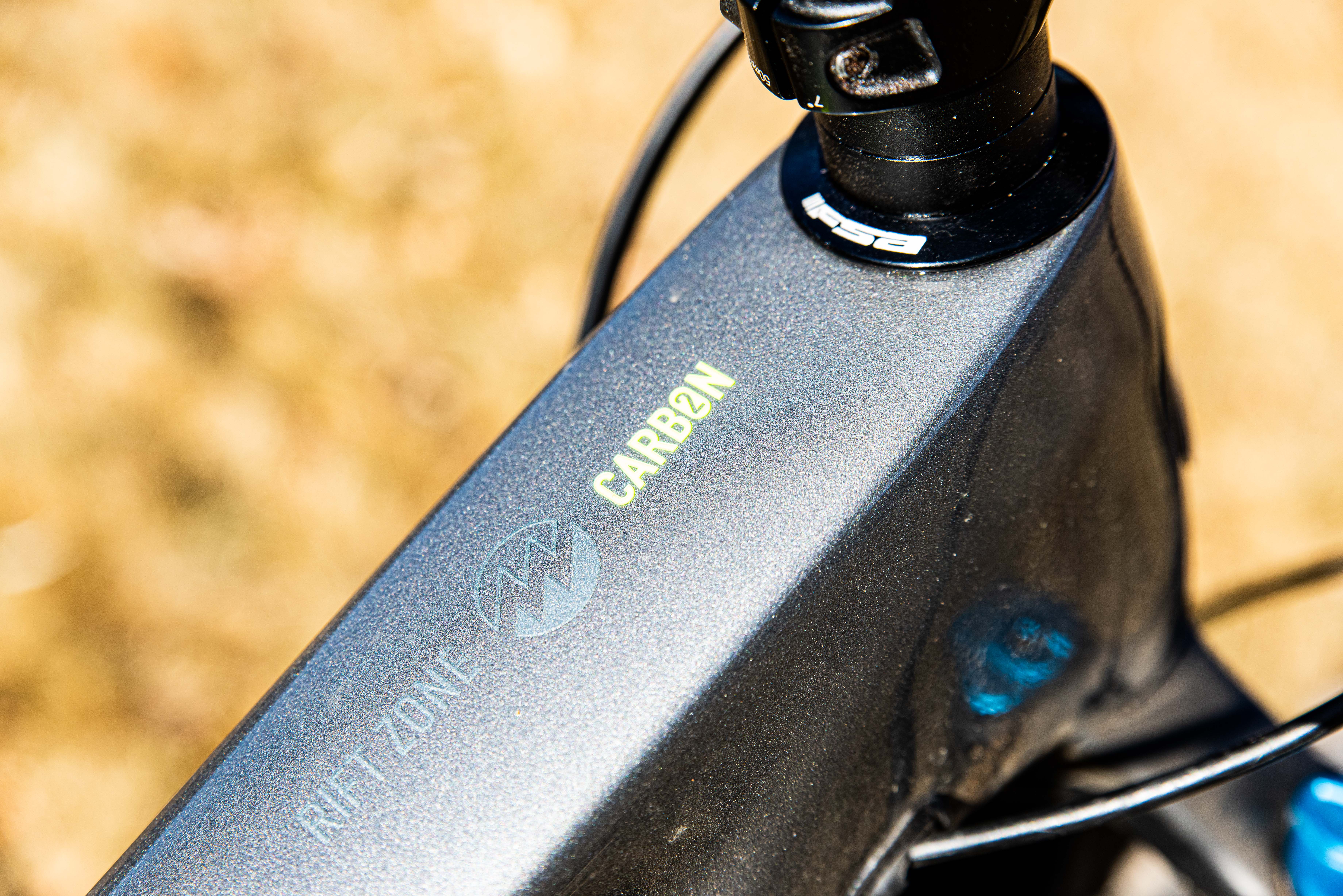 marin-rift-zone-carbon-2-7-