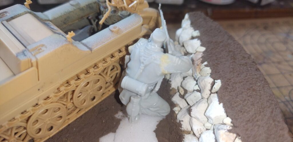 初心者向け】簡単！草木のあるジオラマ製作法～⑦地面の製作編その4