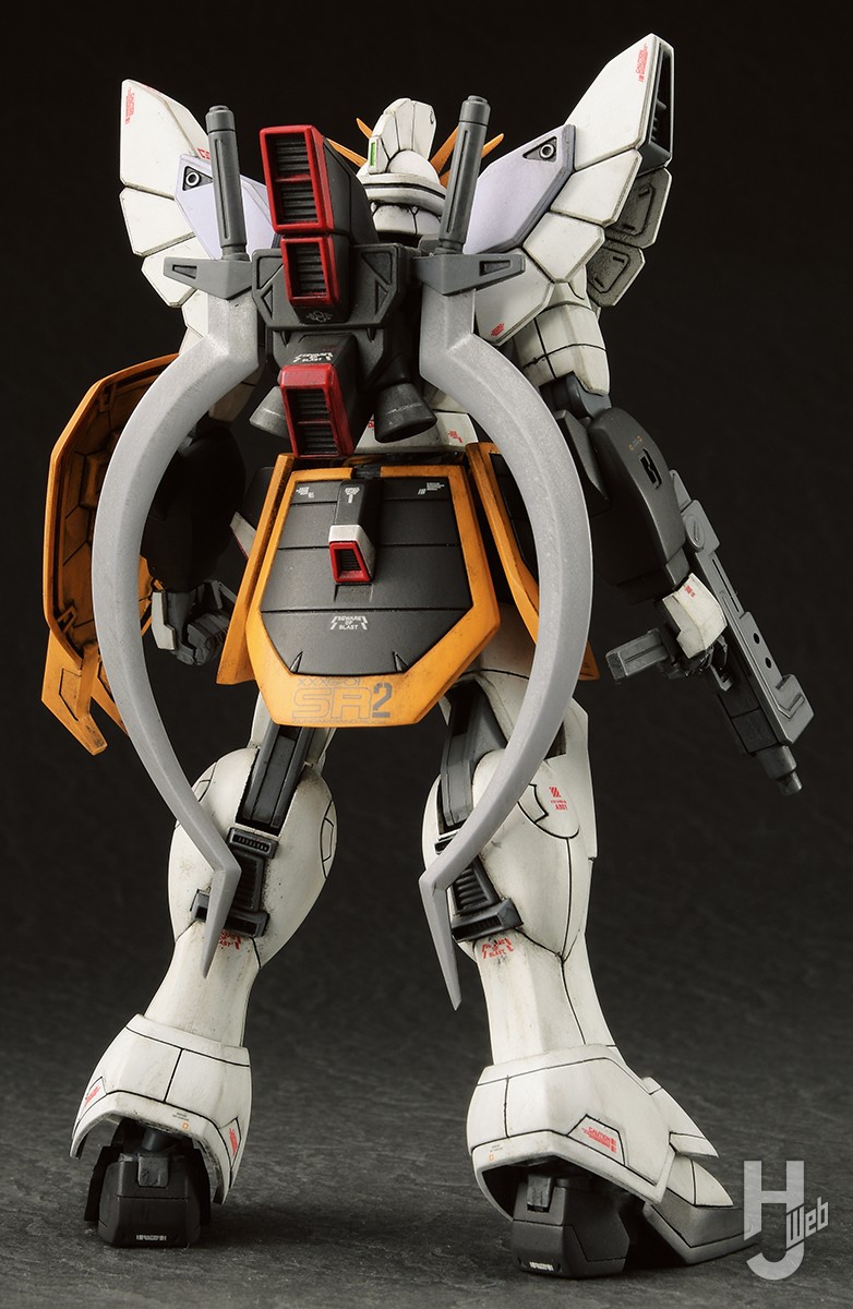 HGガンダムサンドロック改」をウェザリング塗装！宇宙で活躍した証を