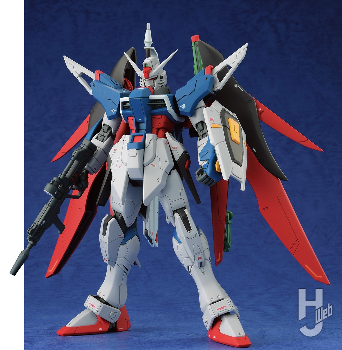 HG デスティニーガンダム」を“SpecII”カラーリング再現＆ディテール