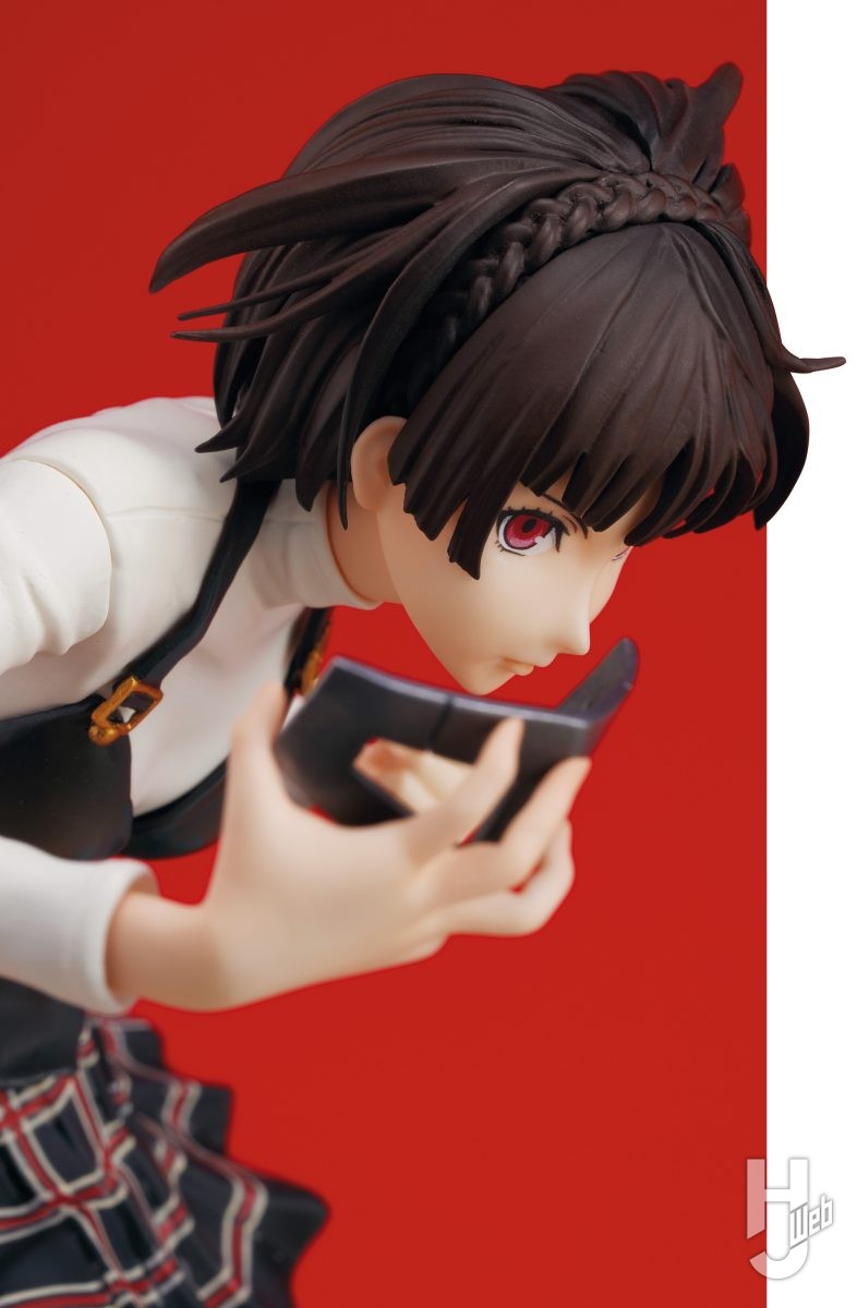 ペルソナ5 ザ・ロイヤル』新島 真がAMAKUNIより 制服姿でのフィギュア