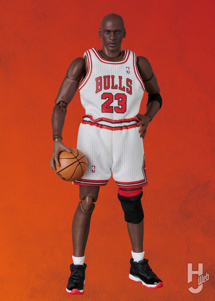 バスケットボールの神様”マイケル・ジョーダンが「シカゴ・ブルズ