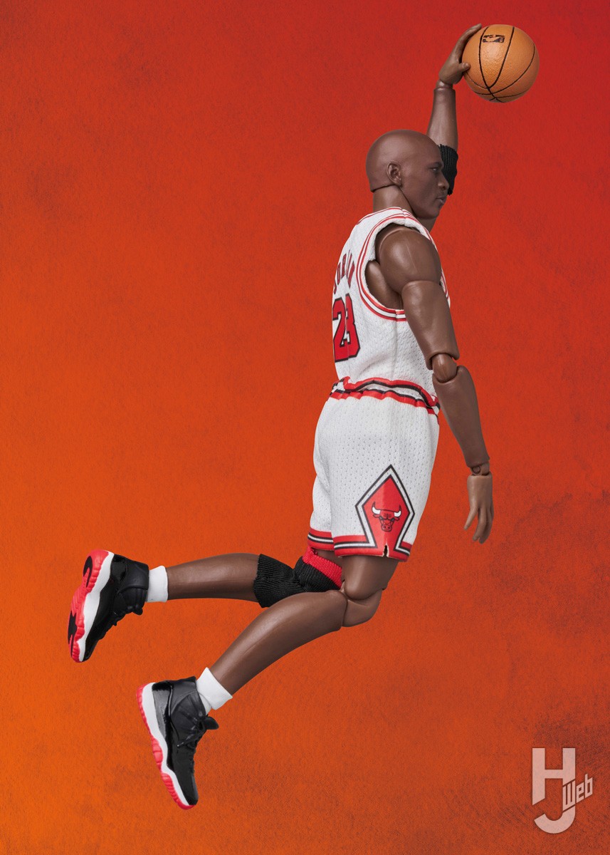 バスケットボールの神様”マイケル・ジョーダンが「シカゴ・ブルズ