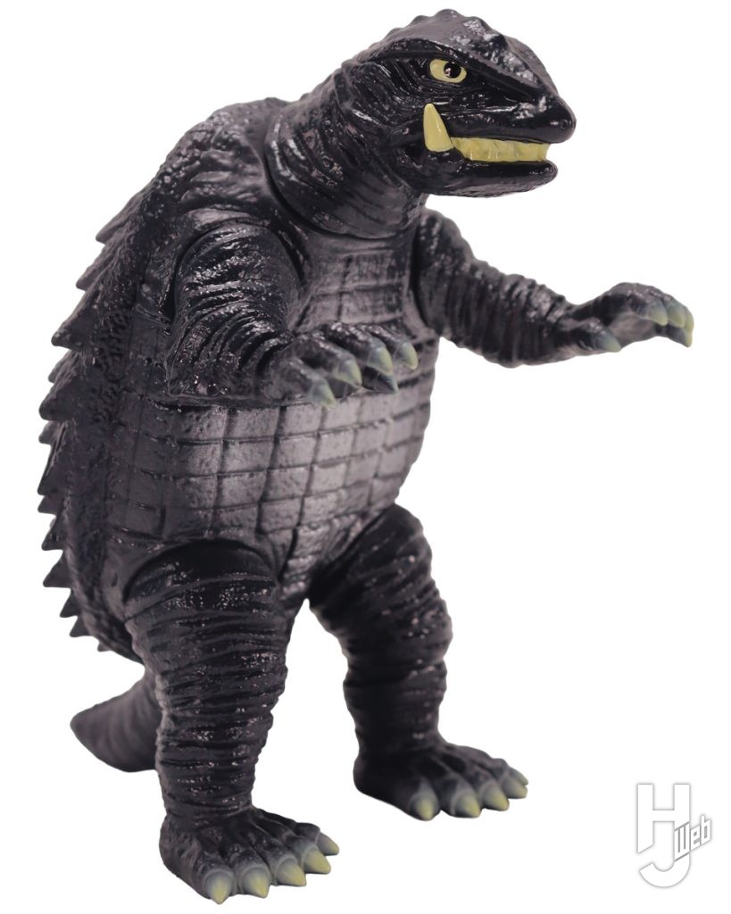 ガメラ」シリーズのソフビが怒涛の新作ラッシュ！クリアー成型