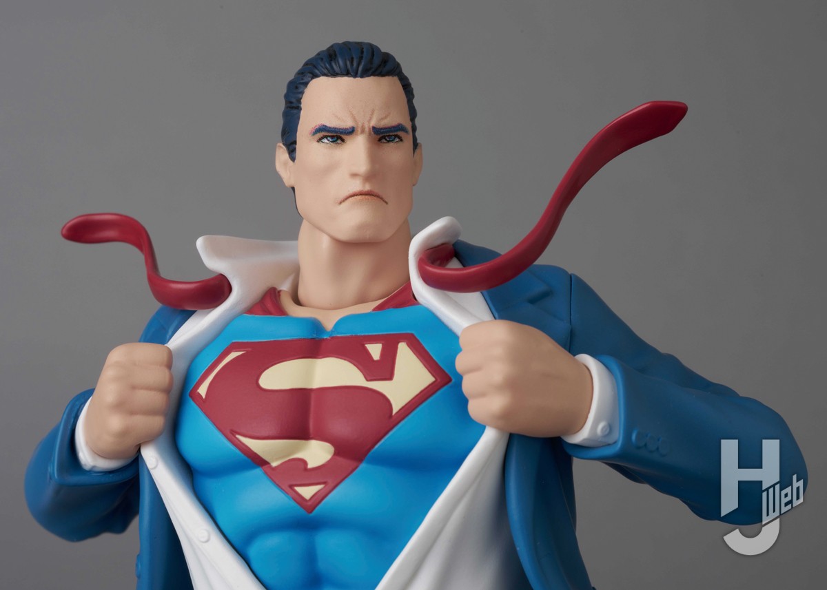 バットマン：ハッシュ』スーパーマンの普段の姿である「クラーク