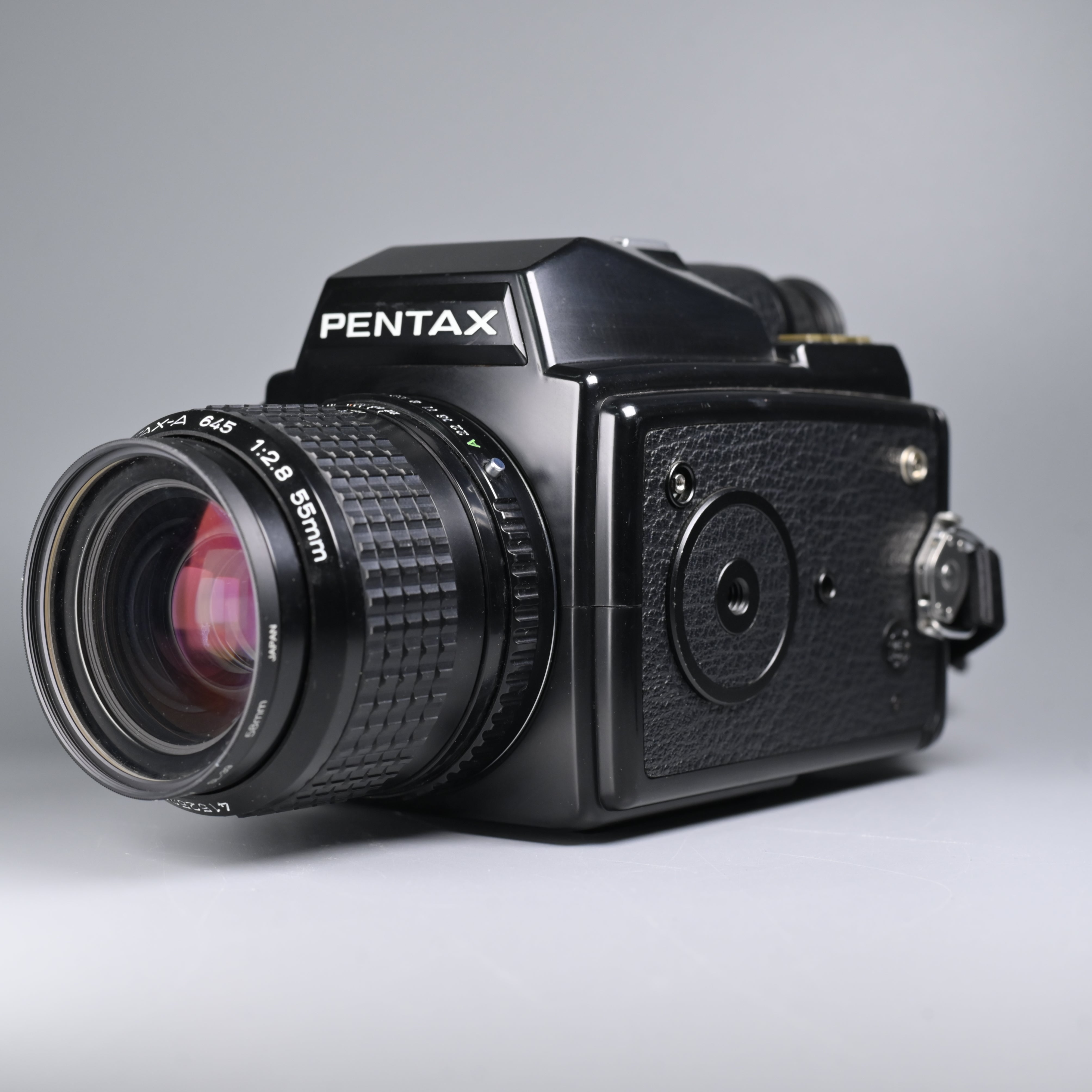 Pentax 645 + SMC Pentax-A 55mm F2.8 Lens. – SHOWA