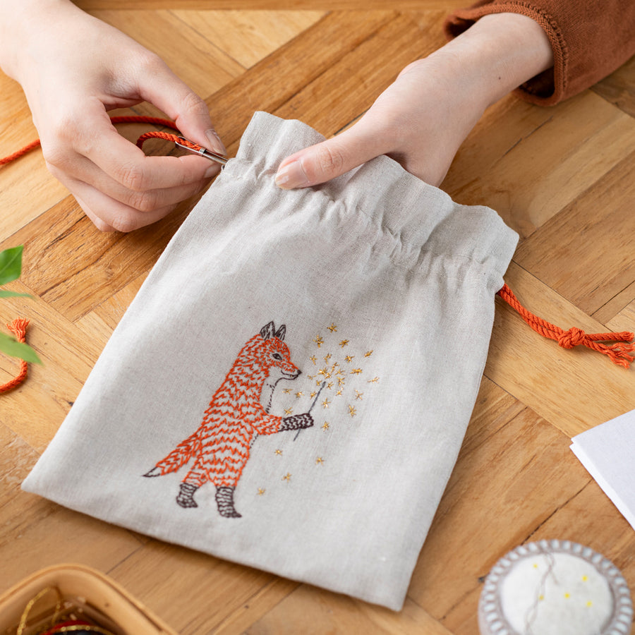 CORAL & TUSK Sparklers 刺繍キット – Craftie Home (クラフティホーム)