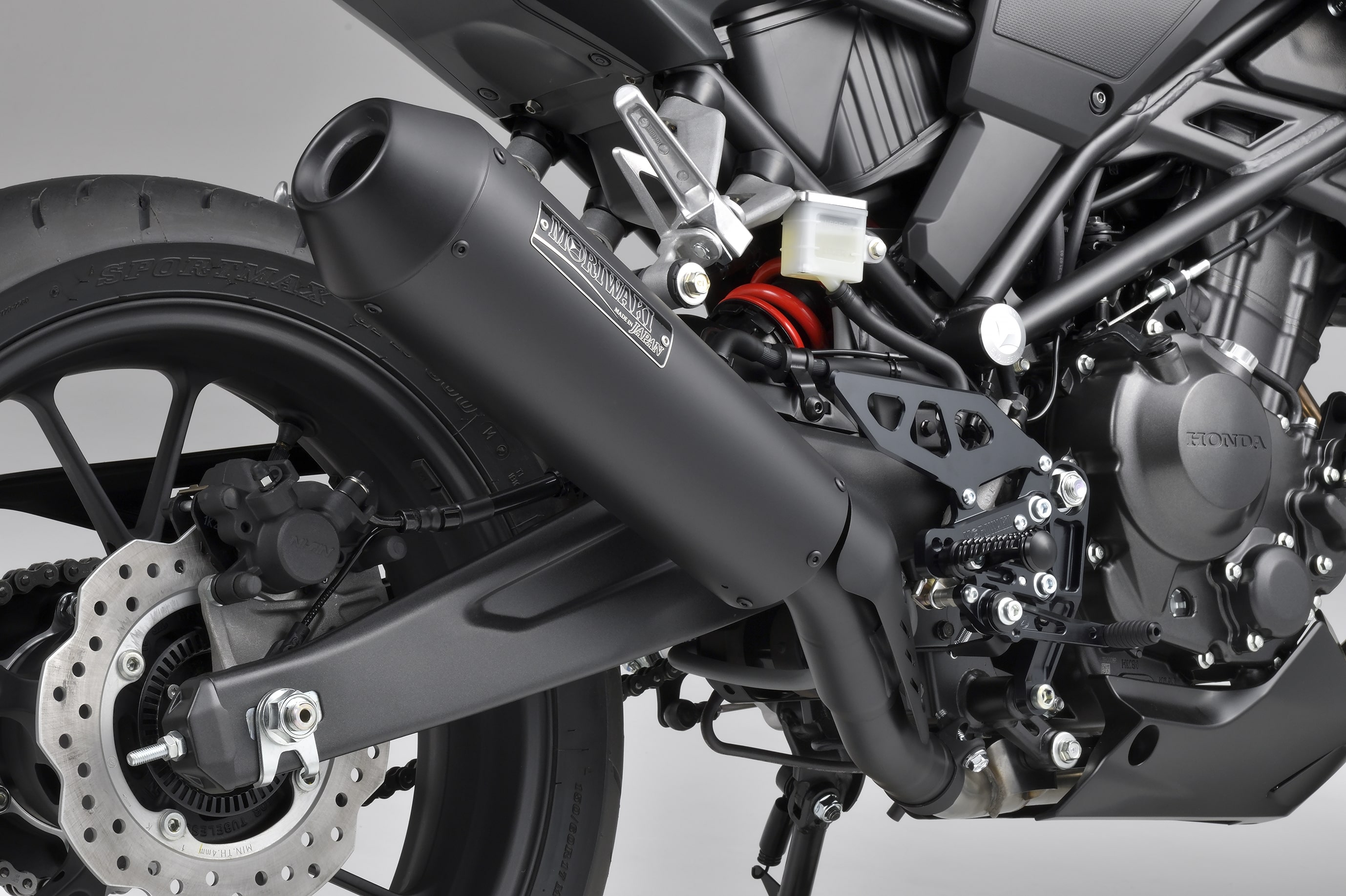 モリワキ NEO CLASSIC スリップオンマフラー ブラック (22ym CB250R