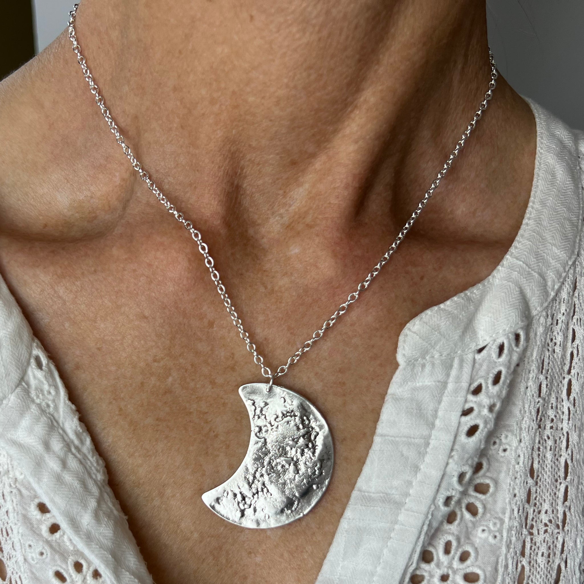 Big Moon Silver Pendant Necklace – Hoopsanddangles