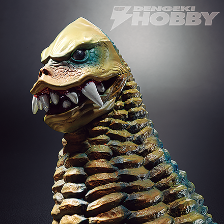 円谷プロが手掛ける「レッドキング」の巨大ソフビ人形 | 電撃ホビーウェブ