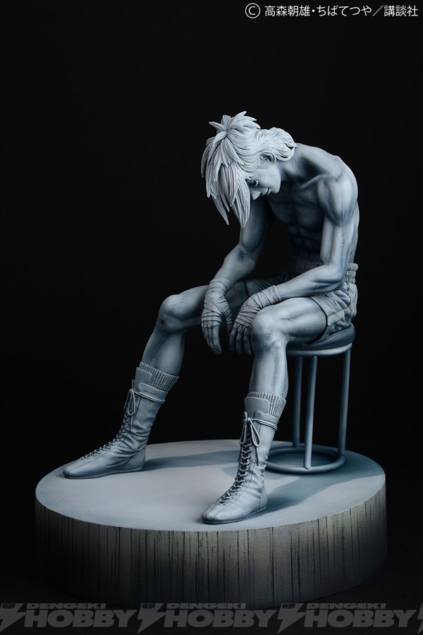 あしたのジョー』伝説のラストシーンを再現した矢吹丈のフィギュアが